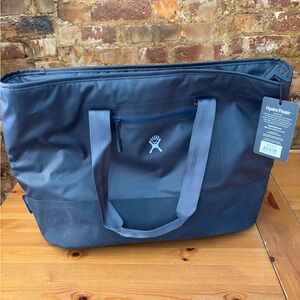 Hydro Flask Cooler Bag